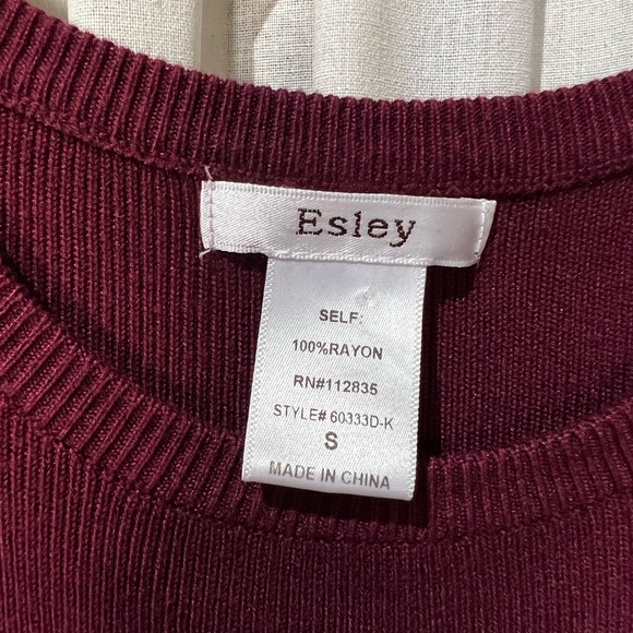 Easley sweater dress size small - Picture 4 of 4